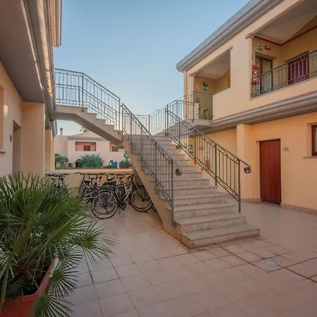 Stylish Le Fontane 1 Bedroom Sleeps 4 Person-no6887 Appartement *