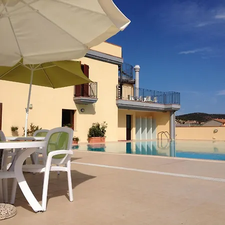 アパート Stylish Le Fontane 1 Bedroom Sleeps 4 Person-no6887