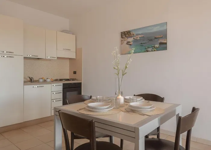 公寓 Stylish Le Fontane 1 Bedroom Sleeps 4 Person-no6887 维拉西米乌斯