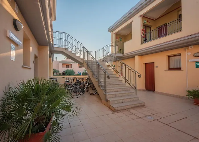Stylish Le Fontane 1 Bedroom Sleeps 4 Person-no6887 公寓 *